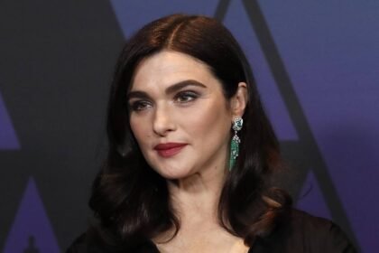 рэйчел вайс